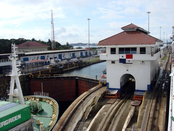 Panama Canal, November 2007 — travel photo 35