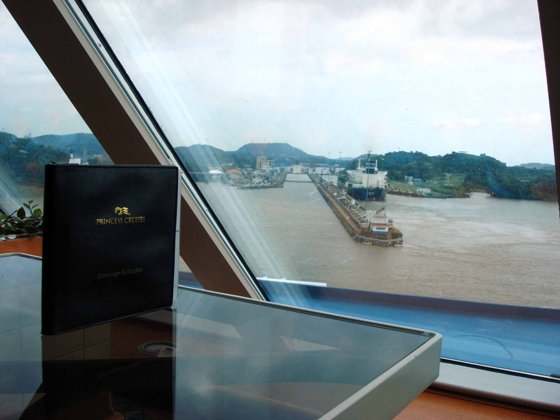 Panama Canal, November 2007 — travel photo 52