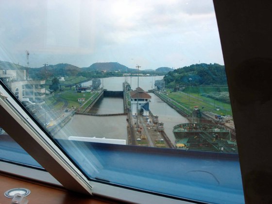 Panama Canal, November 2007 — travel photo 55